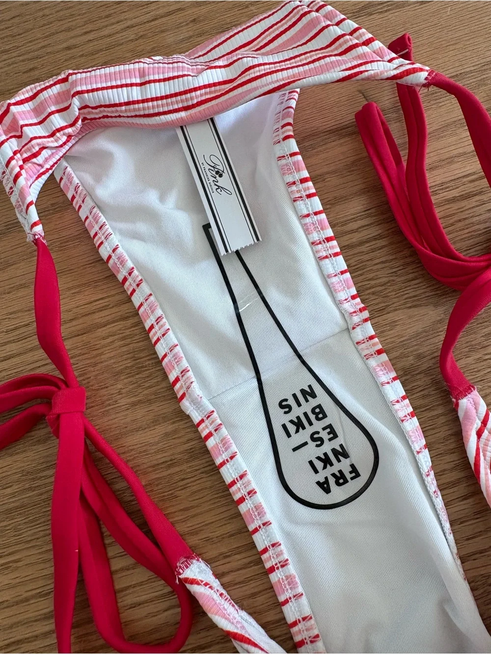 Frankie’s Bikinis set